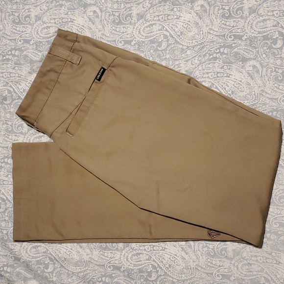 Volcom Boys Khaki Pants EUC - Picture 3 of 3